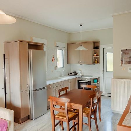 Seafront Apartment Karfas Extérieur photo