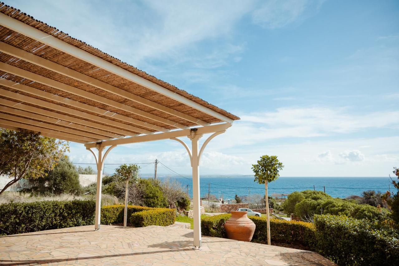 Seafront Apartment Karfas Extérieur photo